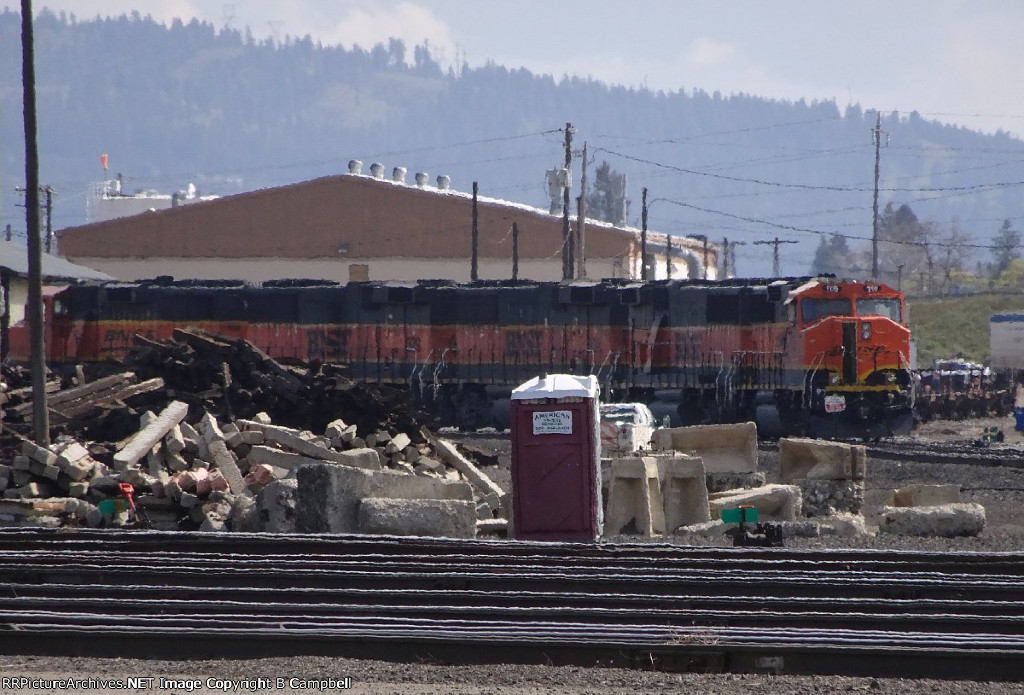 BNSF 105-BNSFX-BNSF 339-BNSF 329-X-X